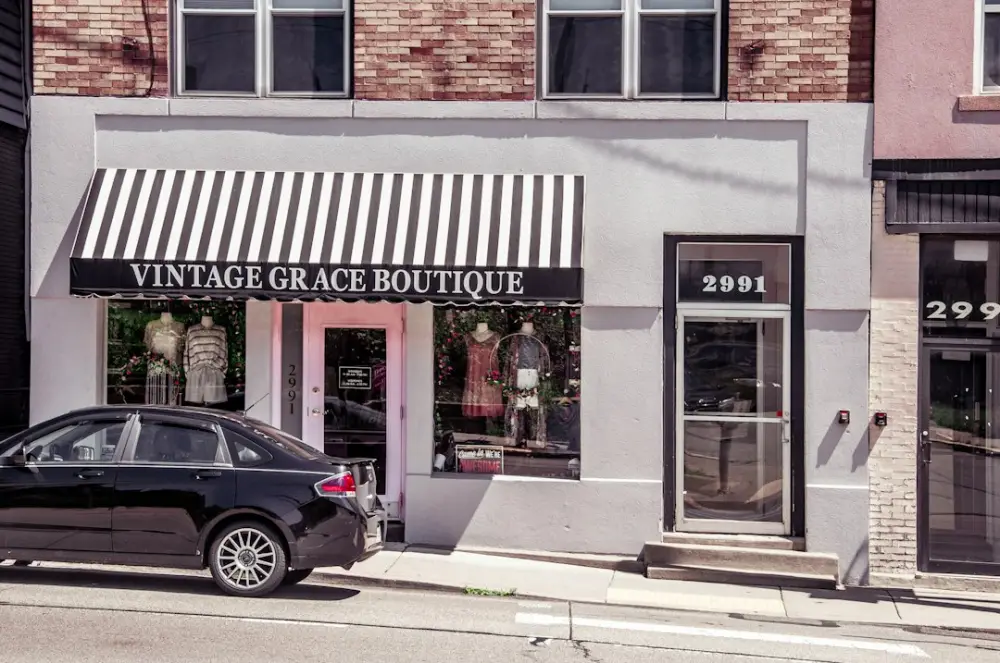 Vintage Grace Boutique across street, illustrating boutique and heritage stays